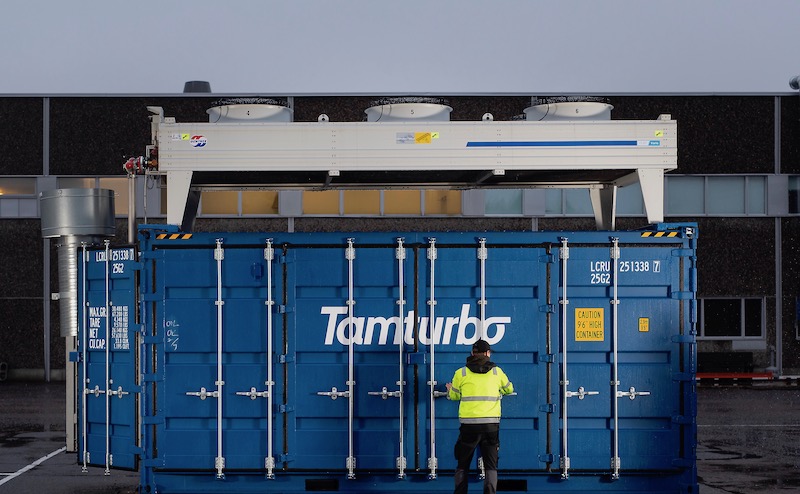 Tamturbo Modular Compressor Room with TT325 air compressor on the yard of the factory